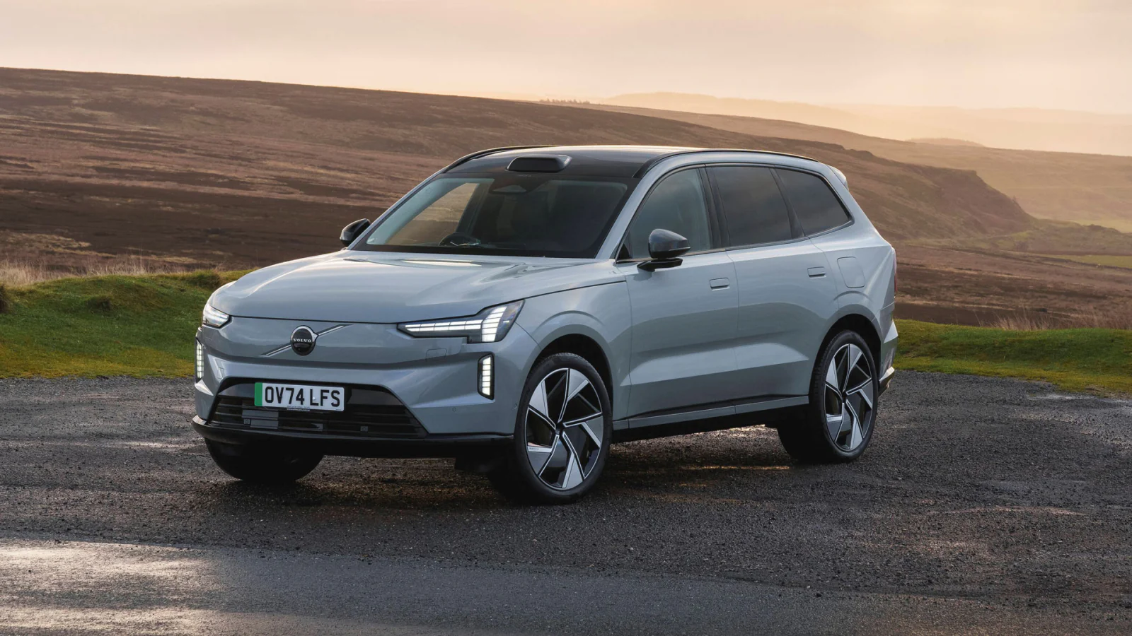 Volvo EX60 Electric SUV Set for Global Launch in January 2026