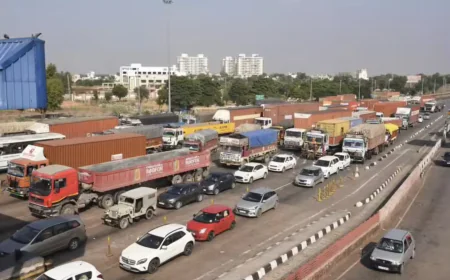NHAI to Reward ₹1,000 for Reporting Unclean Toilets at Toll Plazas via HighwayYatra App