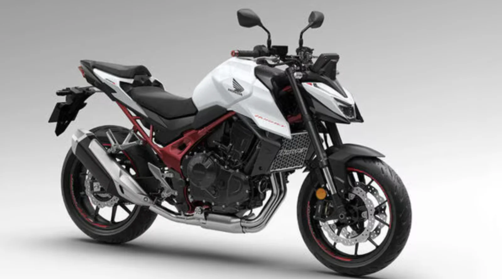 2026 Honda CB750 Hornet Gets E-Clutch Upgrade, Same Power, New Colors