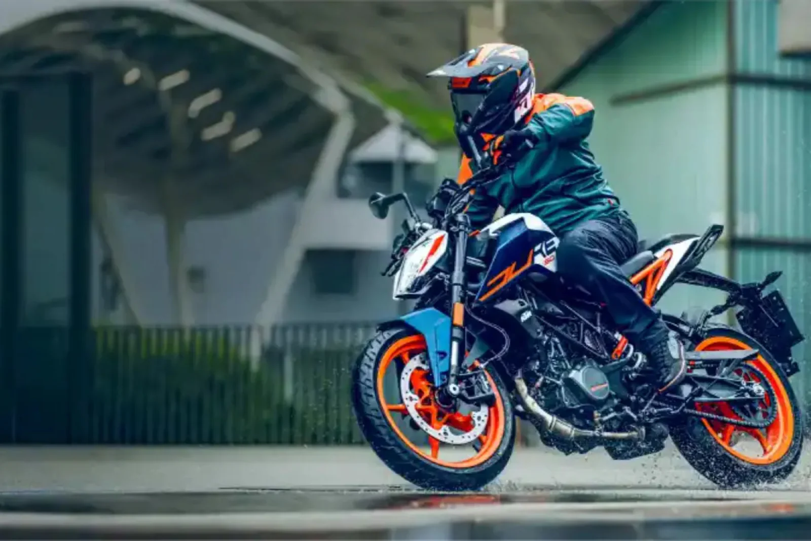 KTM 160 Duke Now Comes with 5-Inch TFT Display Borrowed from 390 Duke