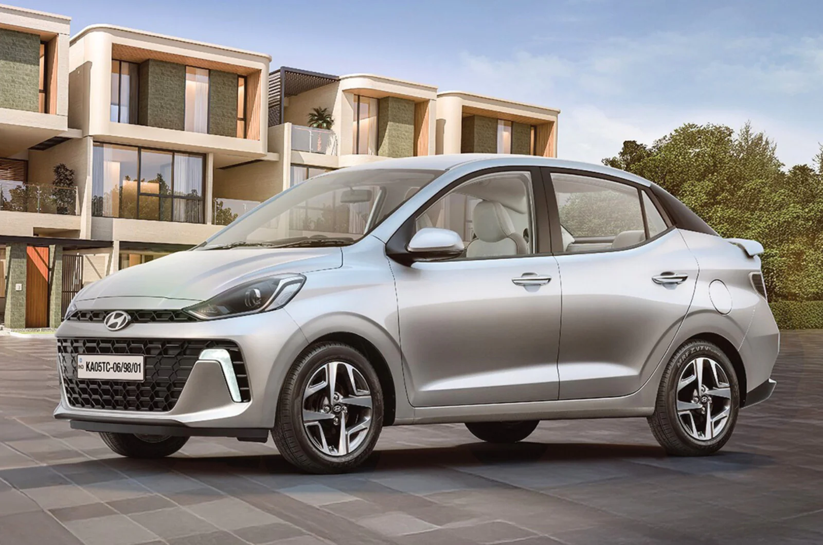 Planning to Buy Hyundai Aura? Check Monthly EMI With ₹1 Lakh Down Payment