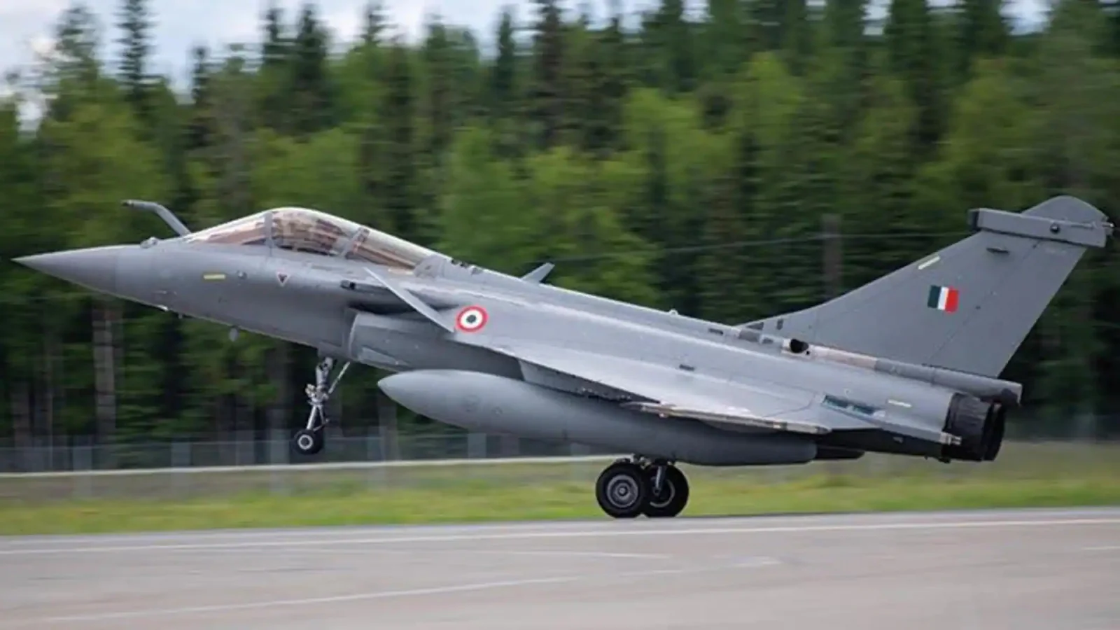 India-France Talks on 114 Rafale Deal: 80% Jets to Be Manufactured Locally