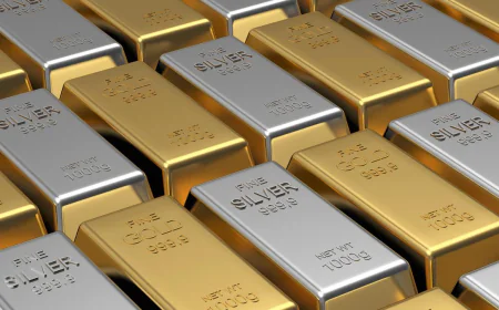 Gold on Track for Weekly Gain Above 7% as Silver Climbs