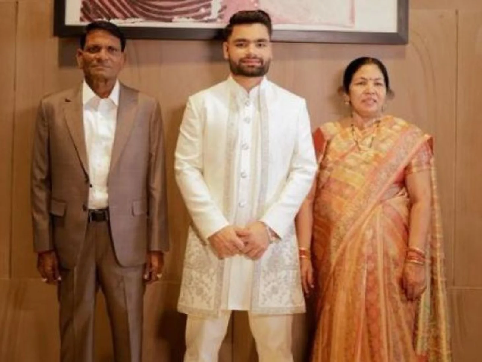 Tragedy Strikes as Rinku’s Father Breathes His Last in Greater Noida Hospital