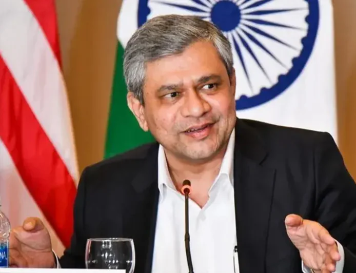 Indian Railways will soon recruit 150,000 new recruits, Minister Ashwini Vaishnav explained the progress of the process.