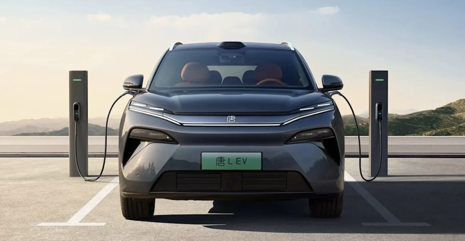 EV Charging Breakthrough: BYD Reveals 1000kW High-Power Charging Platform