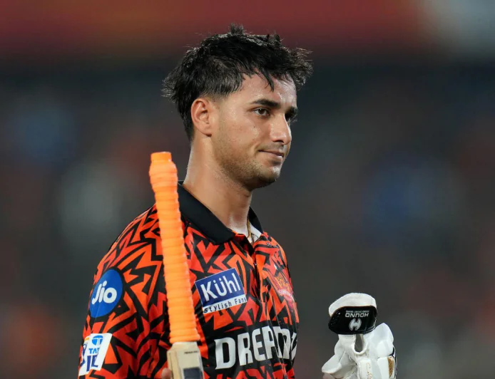 IPL 2026: Abhishek Sharma Closing In on 2000 Runs, 100 Sixes Milestone