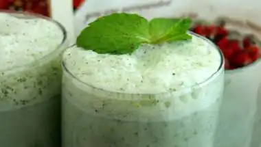Tadka Chaas Recipe: Make Dhaba-Style Buttermilk at Home in Minutes