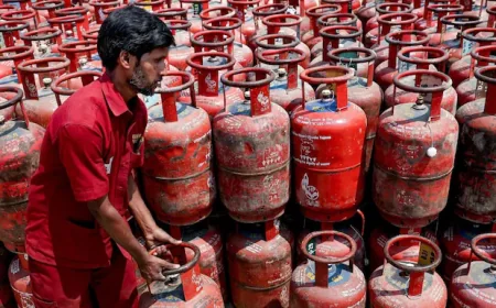 Indian Oil Corporation Delivers 28 Lakh Cylinders Daily, Maintains Normal Supply