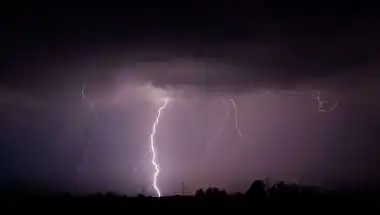 Deadly Storms Batter Uttar Pradesh and Bihar, Over 40 Killed Amid Rain, Lightning
