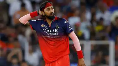 Emotional Krunal Pandya Ends MI’s IPL 2026 Campaign With Match-Winning Knock for RCB