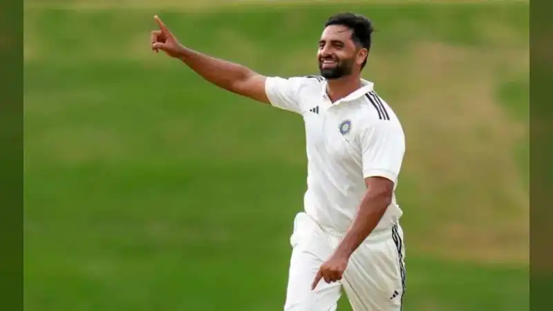 Who Is Auqib Nabi? Jammu & Kashmir Pacer Joins India Squad vs Afghanistan