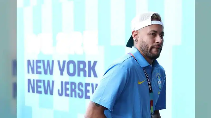 Calf Injury Continues to Sideline Neymar During Brazil’s World Cup Campaign
