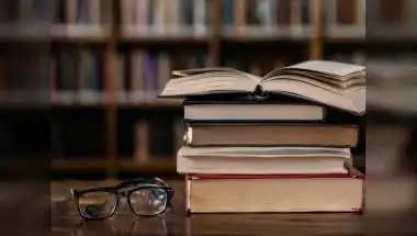 J&K Suspends 8 Officials Over Controversial School Books