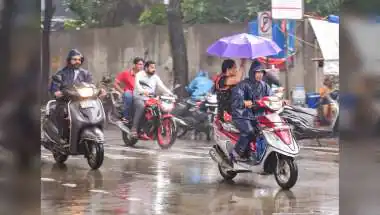 Heavy Rain Batters South Gujarat, Schools Shut