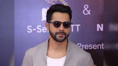 Varun Dhawan Backs Students, Urges Focus on Protest