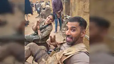 Sagarika Ghatge, Vivan Bhathena Reunite After Two Decades