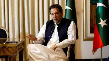 Imran Khan’s Health Concerns: 21 Former Cricket Captains Appeal to Pakistan PM Shehbaz Sharif