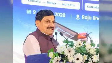 MP Govt to Continue Teacher E-Attendance After 95% Success