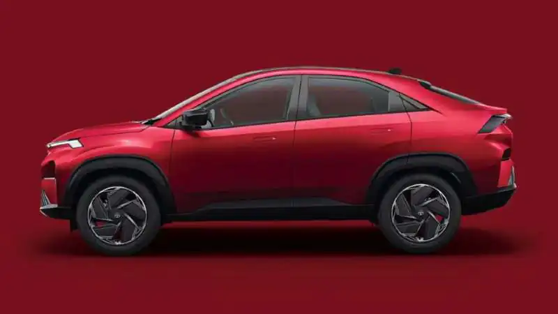 Tata Curvv EV Review: 502km Range, 167hp Motor and Premium Features
