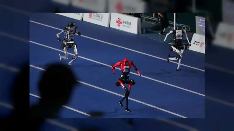 Robot Olympics Begin in Beijing: 2,000 Humanoid Robots Compete Across Multiple Sports