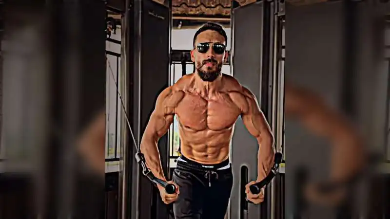 Tiger Shroff Hits Gym for 'Iron Therapy': No Better Feeling Than Big Dumbbells