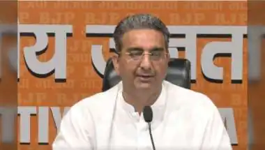 BJP Attacks Punjab Govt Over IAS, IPS Transfer 'Rate Card' Claim