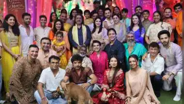 Anupamaa Cast Welcomes Ganpati Bappa on Set With Devotion