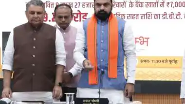 Bihar Transfers Rs 579 Cr to 8.27 Lakh Flood-Hit Families