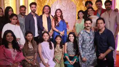 Yeh Rishta Cast Welcomes Ganpati Bappa on Set