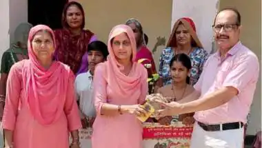 Sirsa AYUSH Dept Distributes Medicinal Plants, Seed Balls