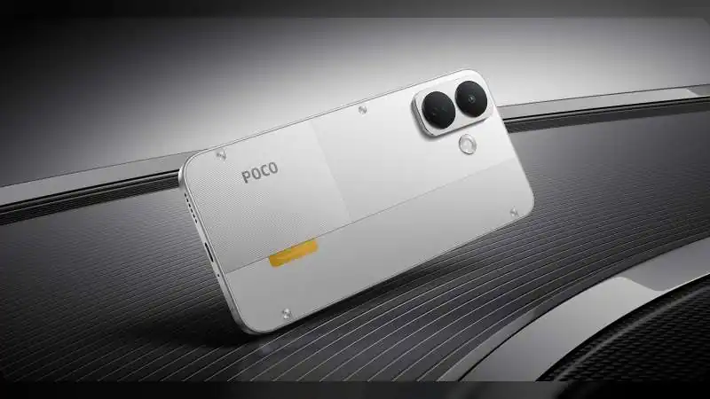 Poco X8 5G Launched Globally With 8,340mAh Battery, 120Hz AMOLED Display and Snapdragon 6s Gen 4