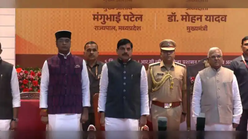 MP CM Announces Offline Mode for TET on Teachers' Day