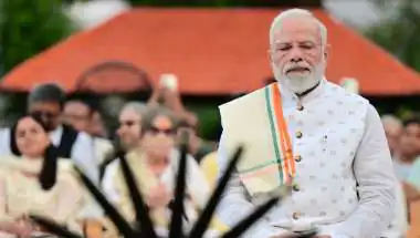 PM Modi Completes 25 Years as Head of Government; CMs Greet