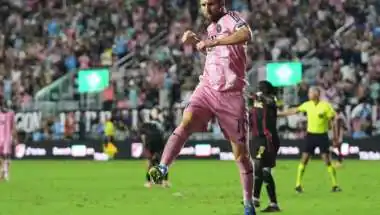 Lionel Messi Scores Twice as Inter Miami Beat Atlanta United 3–1, Closes in on MLS Record