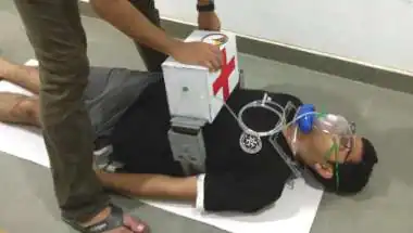 University of Washington Students Win $10,000 for CPRight, a Wallet-Sized CPR Guidance Patch