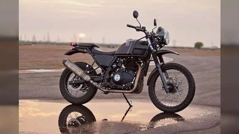 Royal Enfield Himalayan 750: New Colours Spotted, Cruise Control and Parallel-Twin Engine Expected