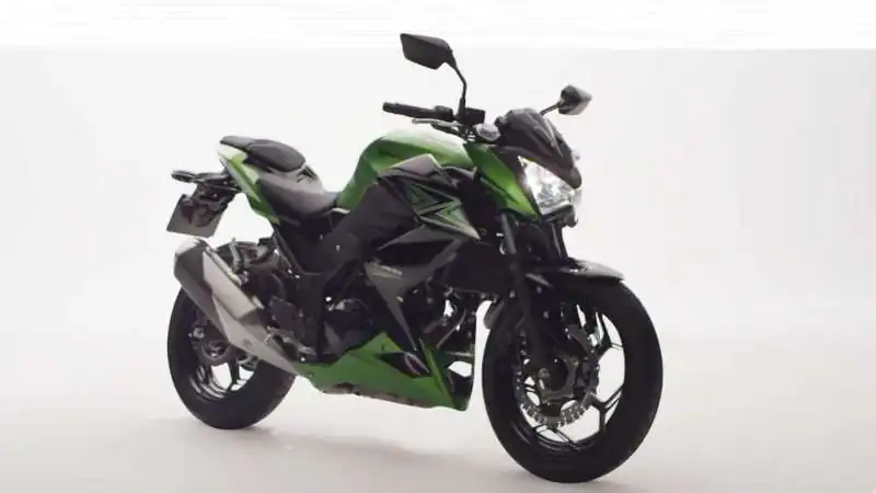 Kawasaki Z300 Unveiled in India: Bookings Open October 19, Price to Be Announced October 20