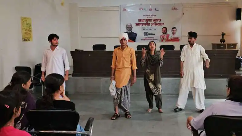 Sirsa School Stages Anti-Drug Play ‘Nasha Ek Abhishap’